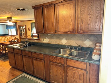 6 Beecherie Ave, Old Orchard Beach, ME 04064 - photo 5