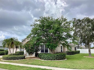 4504 Useppa Dr, Bradenton, FL 34203 - photo 2