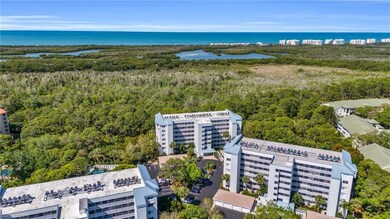 Ideally located west of US-41