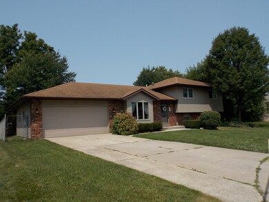 1 Ivy Ln, Dyer, IN 46311 - photo 2