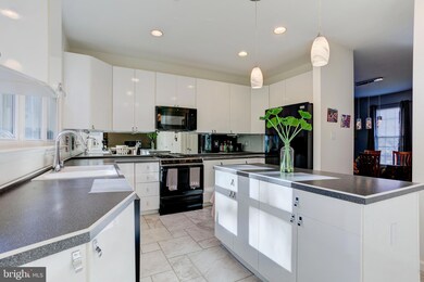 2747 Omisol Rd, Woodbridge, VA 22192 - photo 5