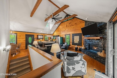 380 Laurel Road