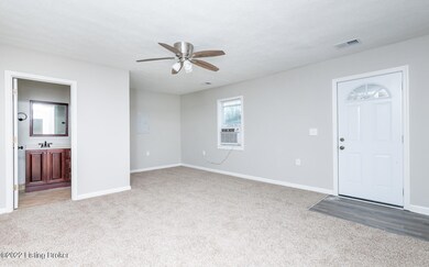 590 Main St, Lebanon Junction, KY 40150 - photo 3