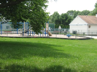 48 Wyndmoor Dr, East Windsor, NJ 08520 - photo 7