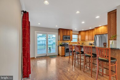 418 Portland Dr, Broomall, PA 19008 - photo 3