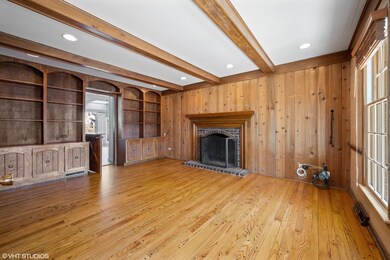 13 Greenbriar Ct, Naperville, IL 60563 - photo 2