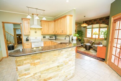 20 Whiting Rd, Oxford, MA 01540 - photo 4