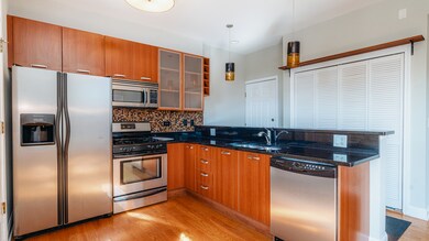3329 W Schubert Ave unit 3, Chicago, IL 60647 - photo 4