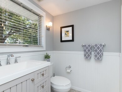 38 Whaler Ln unit 38, Quincy, MA 02171 - photo 6