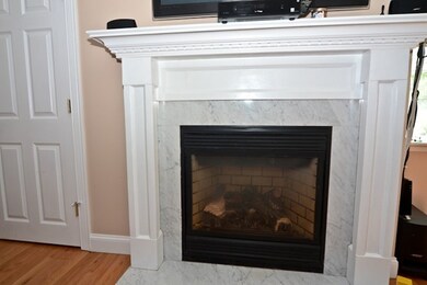 316 Main St unit 2, Wakefield, MA 01880 - photo 4