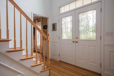 5 Hyde Park Cir, Londonderry, NH 03053 - photo 6