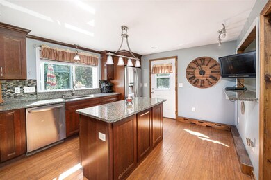 153 Hackett Hill Rd, Hooksett, NH 03106 - photo 6