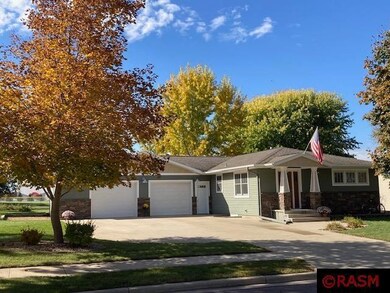 317 317 Hollywood Ave, New Ulm, MN 56073 - photo 5