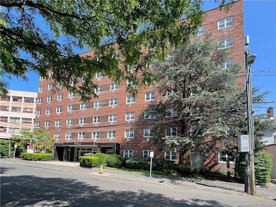 99 Prospect St unit 3G, Stamford, CT 06901 - photo 6