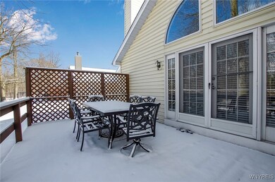 22 Cobblestone Ln, Buffalo, NY 14221 - photo 5