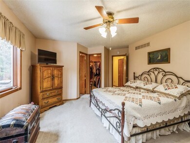 3407 SW 33rd St, Des Moines, IA 50321 - photo 3