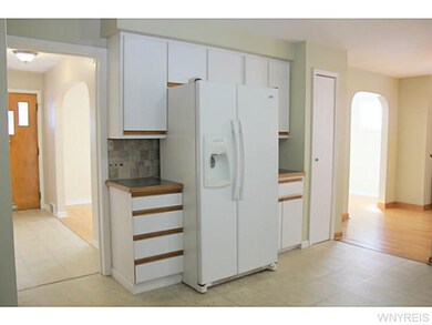 690 Niagara Pkwy, North Tonawanda, NY 14120 - photo 4