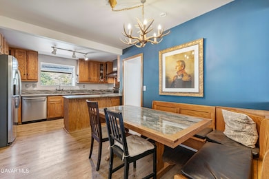 32901 Hawley Rd, Acton, CA 93510 - photo 5