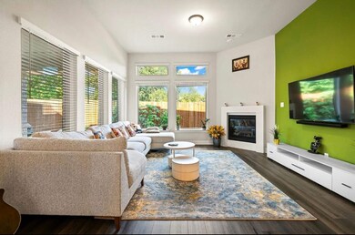 1529 Woodford Place, Fort Worth, TX 76120 - photo 5