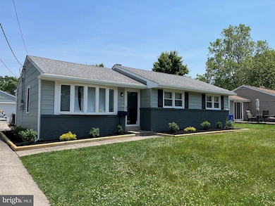 607 Devonshire Dr, Sewell, NJ 08080 - photo 6