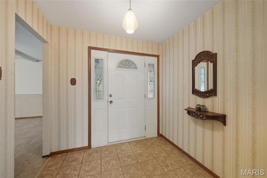 32 Oak Forest Dr, Saint Charles, MO 63303 - photo 4