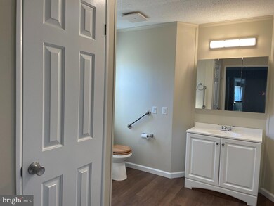 819 Samantha Cir unit 321, Bear, DE 19701 - photo 7