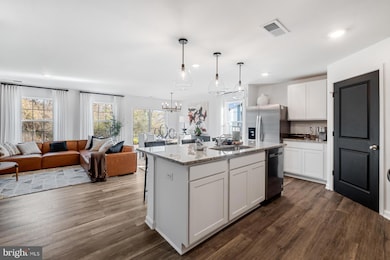 121 Riderwood Ln, Shepherdstown, WV 25443 - photo 4