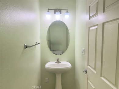 3003 W Riverside Dr unit 110, Burbank, CA 91505 - photo 6