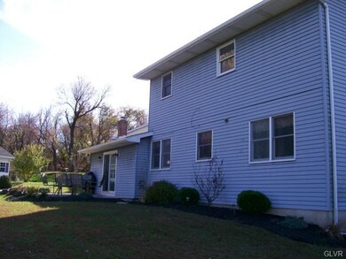 1615 Susan Cir, Easton, PA 18040 - photo 5