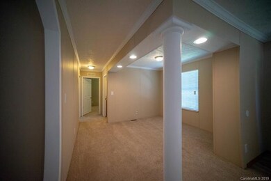 142 Fox Run Dr, Statesville, NC 28625 - photo 4