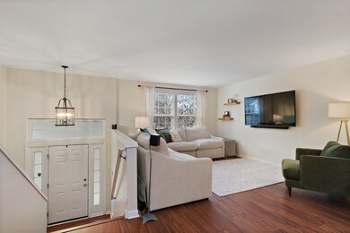 2435 Emily Ln, Elgin, IL 60124 - photo 3