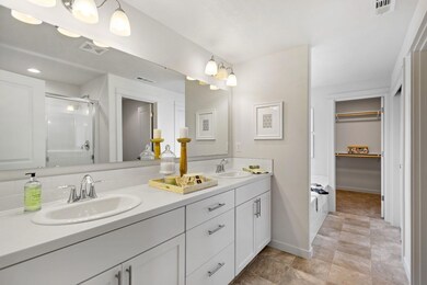 1627 NW Varnish Place unit 104, Redmond, OR 97756 - photo 4