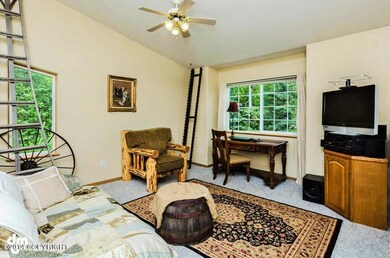 10111 E Ortner Loop Anchorage-small-016-