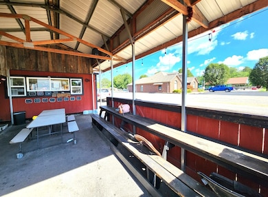 68 Front St, Big Sandy, TN 38221 - photo 5