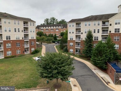9722 Holmes Place unit 407, Manassas Park, VA 20111 - photo 2