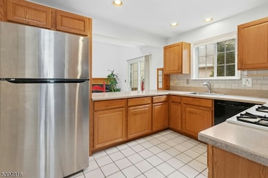 14 Schindler Ct unit F27, Chatham, NJ 07928 - photo 7