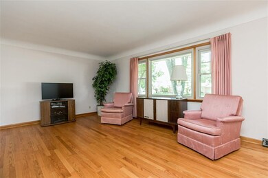 1019 Eastern Dr SE, Cedar Rapids, IA 52403 - photo 7