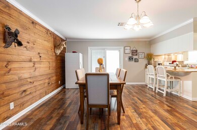 Dining Area 2