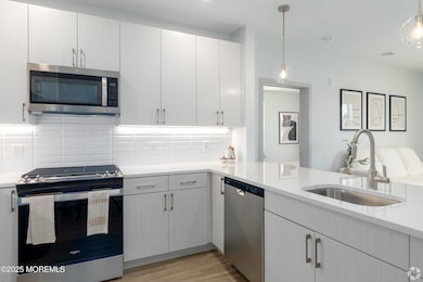 Sylvan-Woods-Howell---55-Luxury-Rentals