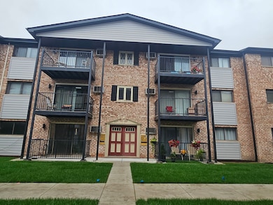 5349 N Delphia Ave unit 150, Chicago, IL 60656 - photo 3