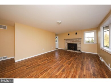 501 A Ave, Feasterville Trevose, PA 19053 - photo 6