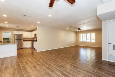 3907 W Davidson Ln, Phoenix, AZ 85051 - photo 3