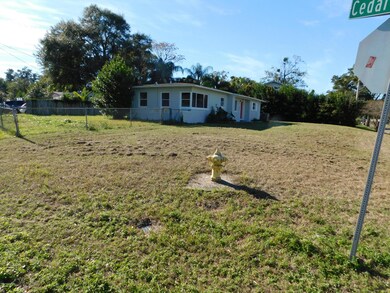 5704 Cedar Forest Dr E, Jacksonville, FL 32210 - photo 6