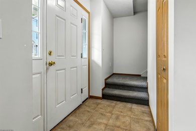 867 Quadrilla St, Morgantown, WV 26505 - photo 4