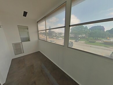 82 Windsor D, West Palm Beach, FL 33417 - photo 7