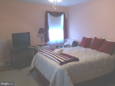 233 Beechwood Rd, Brookhaven, PA 19015 - photo 7