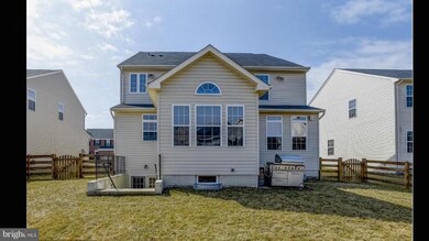 42248 Palm Cove Ct, Chantilly, VA 20152 - photo 3