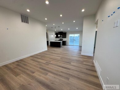 404 Kelton Cir, Shelley, ID 83274 - photo 4