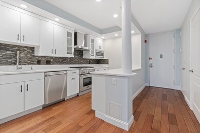 Harbor Towers unit 33G, Boston, MA 02110 - photo 5