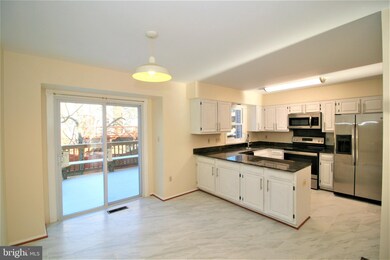 1505 Templeton Place, Rockville, MD 20852 - photo 6